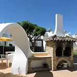 Pino Vilamoura